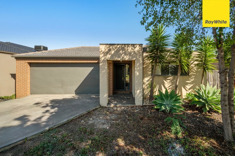 Photo - 2 Stipa Place, Brookfield VIC 3338 - Image 1