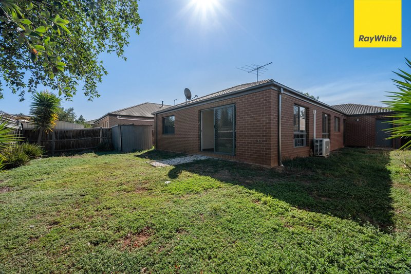 Photo - 2 Stipa Place, Brookfield VIC 3338 - Image 11