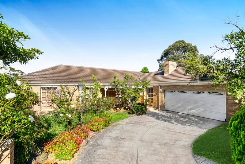 2 Stockmans Drive, Vermont South VIC 3133