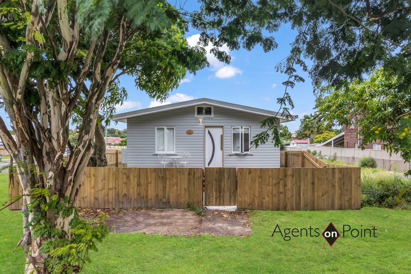 Photo - 2 Strachan Road, Victoria Point QLD 4165 - Image 4