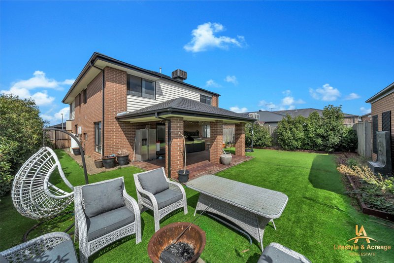 Photo - 2 Strathcona Avenue, Clyde VIC 3978 - Image 12