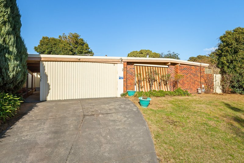 2 Strickland Avenue, Mill Park VIC 3082