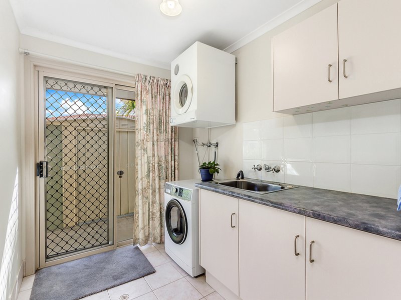 Photo - 2 Stringybark Court, Murrumba Downs QLD 4503 - Image 13