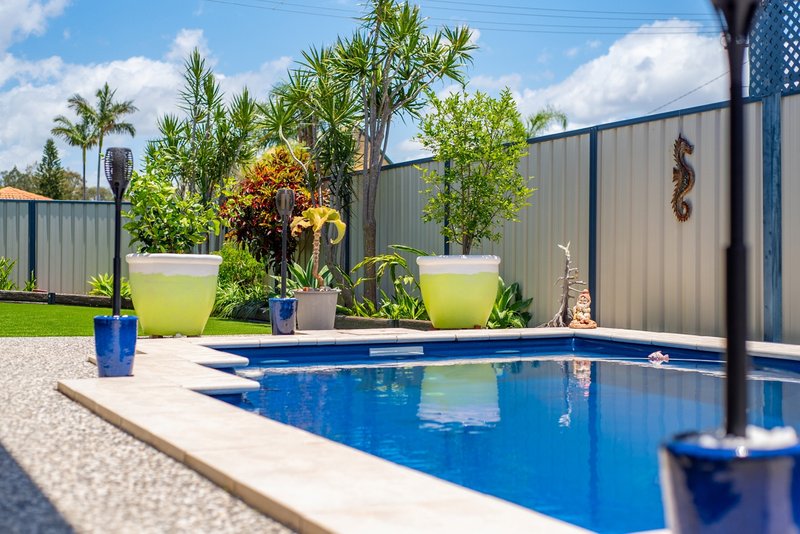 Photo - 2 Sun Court, Banksia Beach QLD 4507 - Image 14