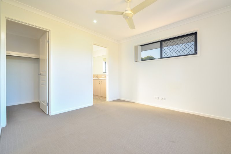 Photo - 2 Sundew Street, New Auckland QLD 4680 - Image 8