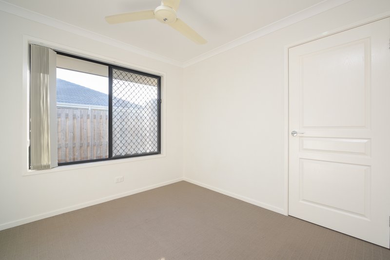 Photo - 2 Sundew Street, New Auckland QLD 4680 - Image 14