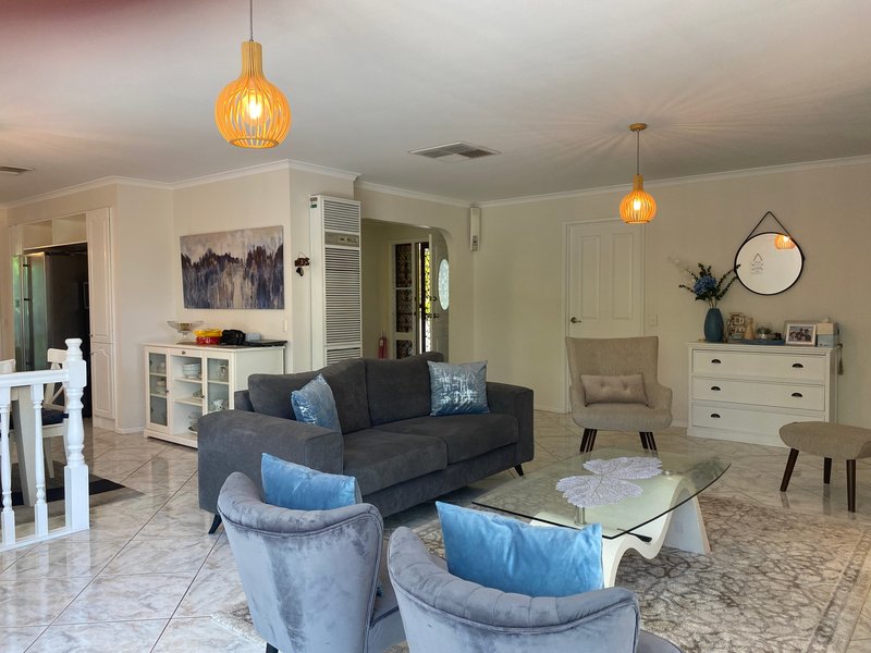 Photo - 2 Sunny Place, Wynn Vale SA 5127 - Image 8