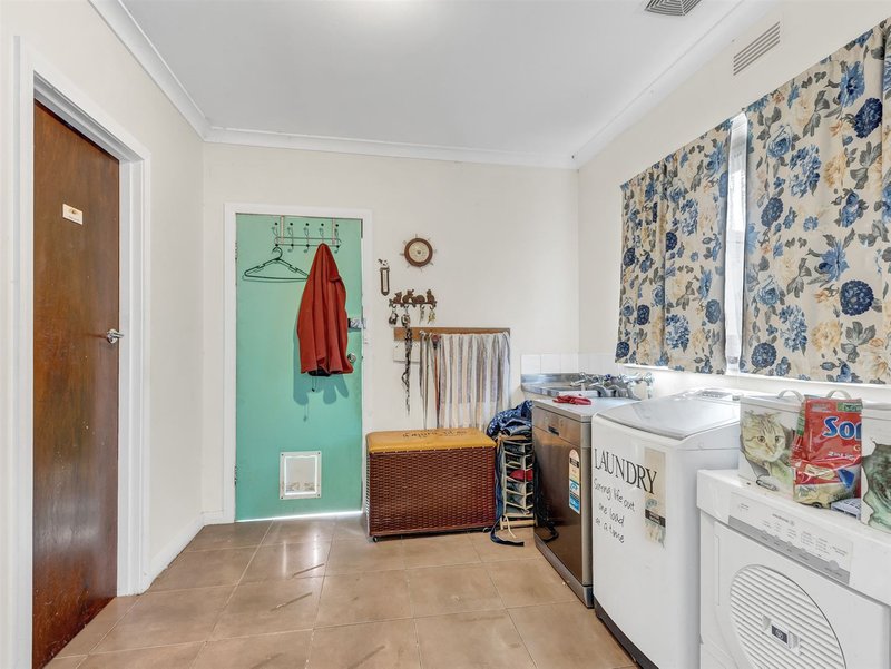 Photo - 2 Sunset Drive, Wangaratta VIC 3677 - Image 11