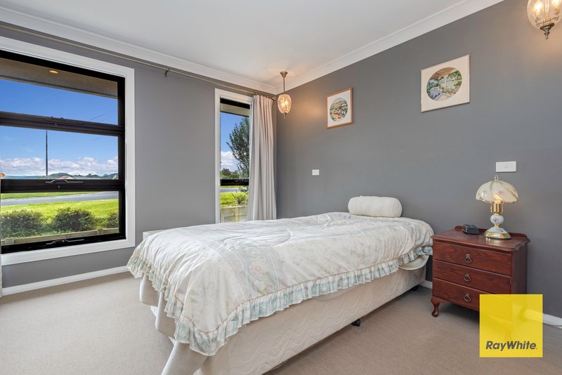 Photo - 2 Surveyors Way, Lithgow NSW 2790 - Image 12