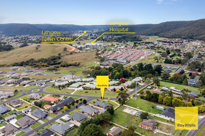 Photo - 2 Surveyors Way, Lithgow NSW 2790 - Image 22