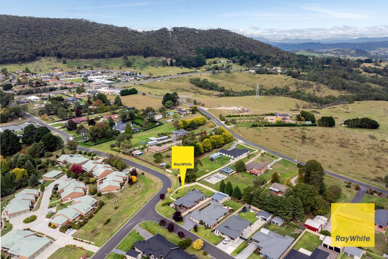 Photo - 2 Surveyors Way, Lithgow NSW 2790 - Image 23