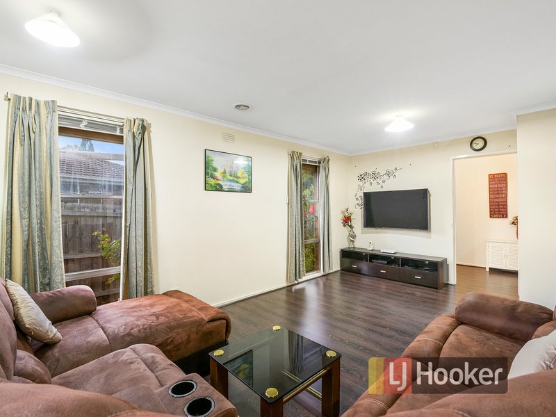 Photo - 2 Susan Court, Cranbourne VIC 3977 - Image 6