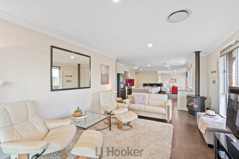 Photo - 2 Sylvia Place, Mount Hutton NSW 2290 - Image 10