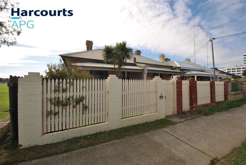 2 Symmons St , Bunbury WA 6230