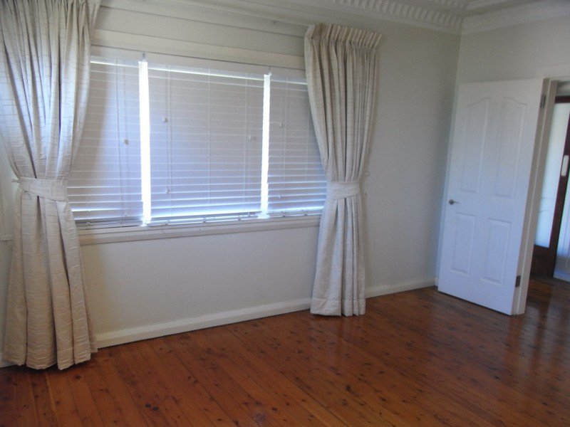 Photo - 2 Tallawalla Street, Beverly Hills NSW 2209 - Image 6