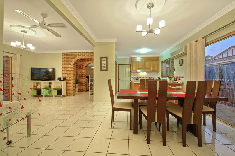 Photo - 2 Talltrees Street, Bracken Ridge QLD 4017 - Image 7