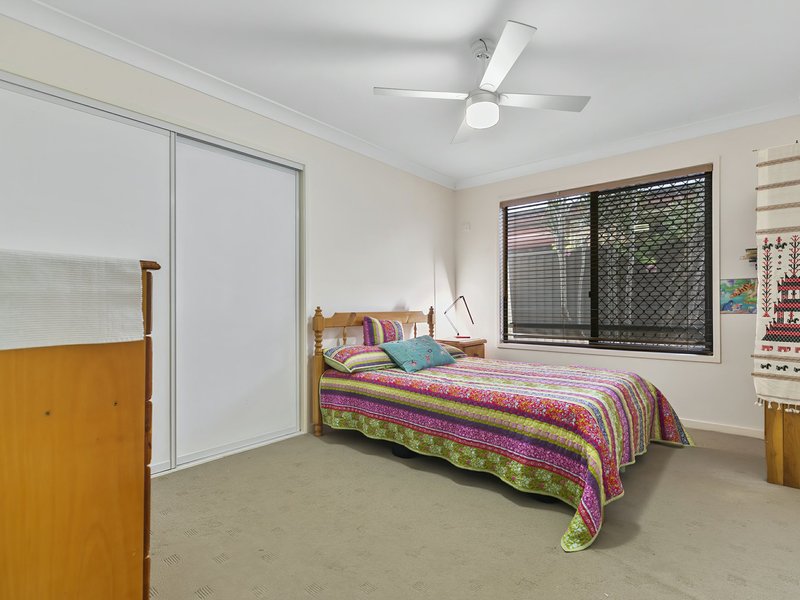 Photo - 2 Tamala Court, Bongaree QLD 4507 - Image 12