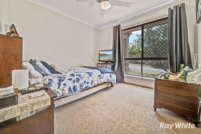 Photo - 2 Tamsin Court, Regents Park QLD 4118 - Image 9