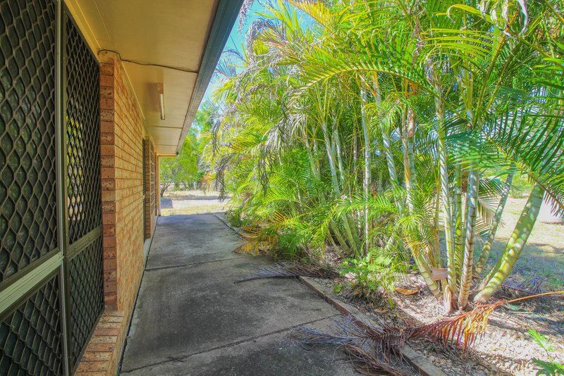 Photo - 2 Tarana Avenue, Thagoona QLD 4306 - Image 2