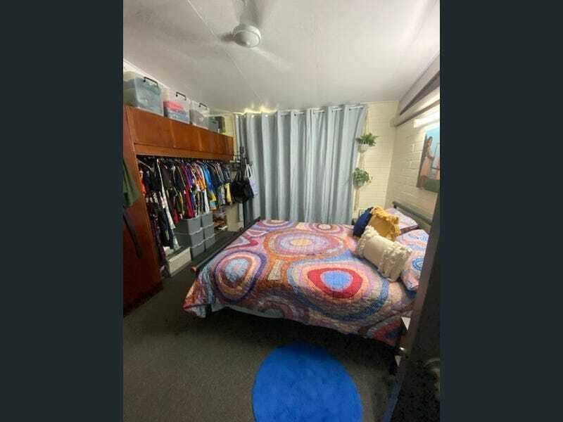 Photo - 2 Taree Ct , Rocky Point QLD 4874 - Image 12