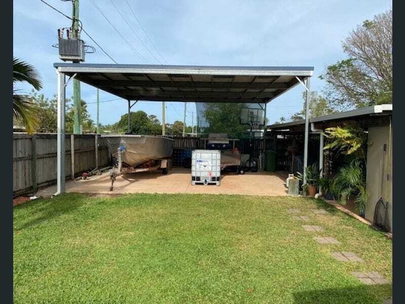 Photo - 2 Taree Ct , Rocky Point QLD 4874 - Image 15