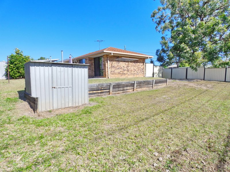 Photo - 2 Taree Street, Marsden QLD 4132 - Image 4