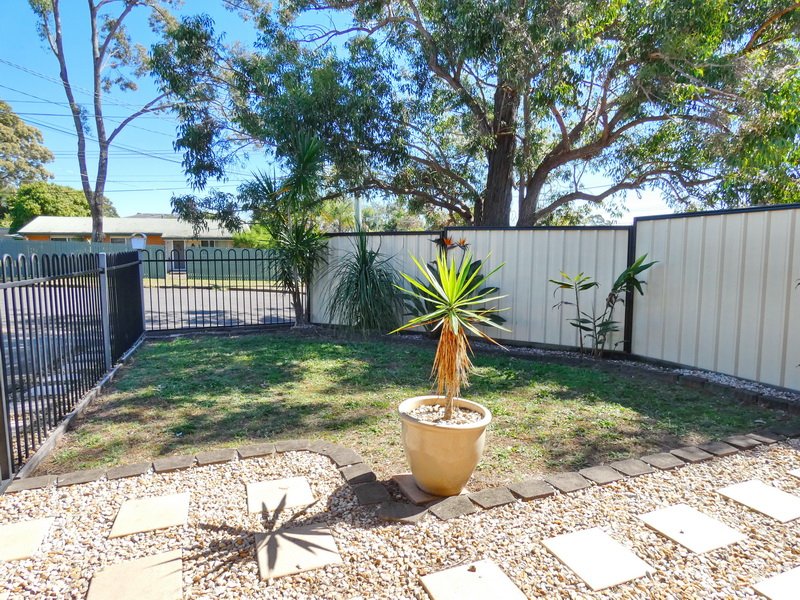 Photo - 2 Taree Street, Marsden QLD 4132 - Image 5