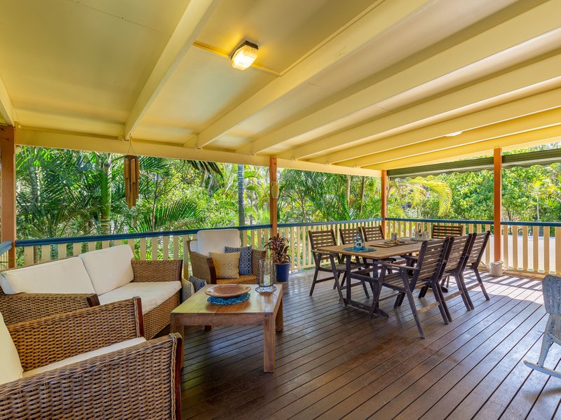 Photo - 2 Tarnook Drive, Ferny Hills QLD 4055 - Image 3