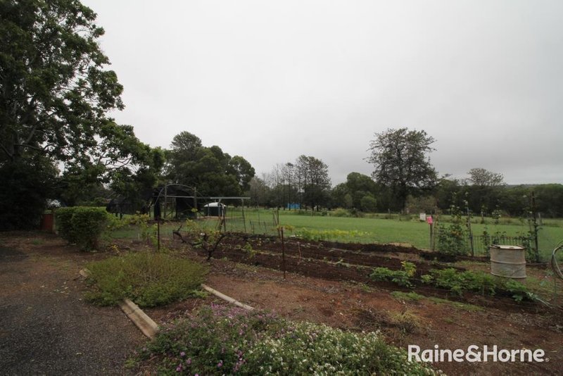 Photo - 2 Tarong Drive, Kingaroy QLD 4610 - Image 14