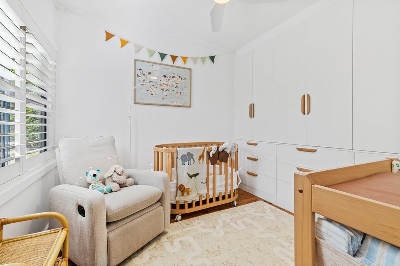 Photo - 2 Taylor Crescent, Warners Bay NSW 2282 - Image 9