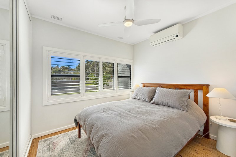 Photo - 2 Taylor Crescent, Warners Bay NSW 2282 - Image 10