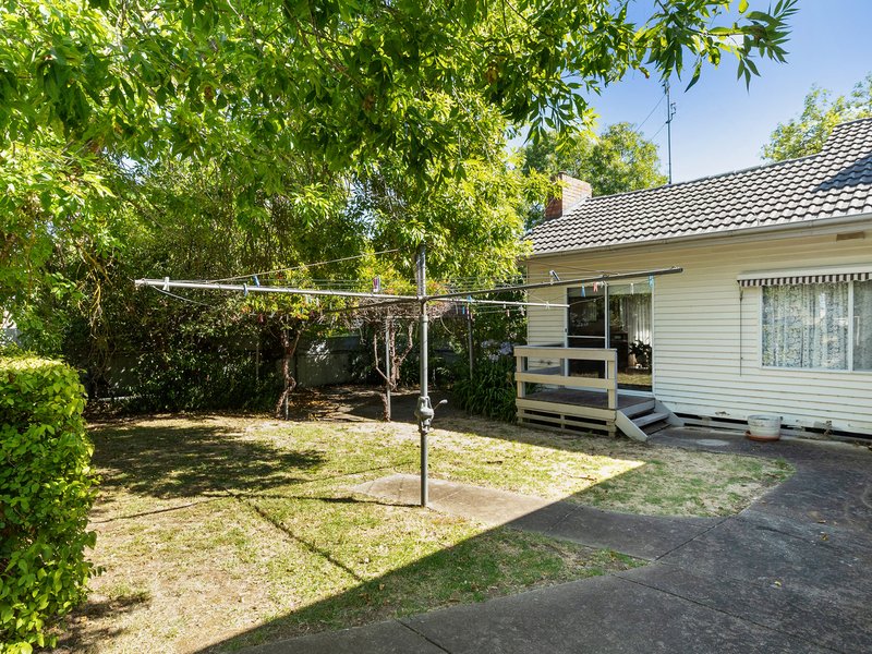 Photo - 2 Tehan Street, Seymour VIC 3660 - Image 18