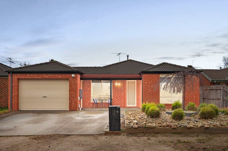 Photo - 2 Templeton Court, Werribee VIC 3030 - Image 1
