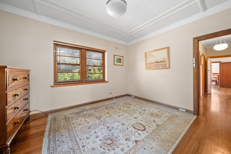 Photo - 2 Tennyson Crescent, Forrest ACT 2603 - Image 12