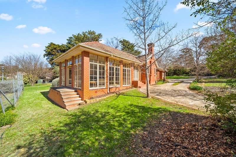 Photo - 2 Tennyson Crescent, Forrest ACT 2603 - Image 25