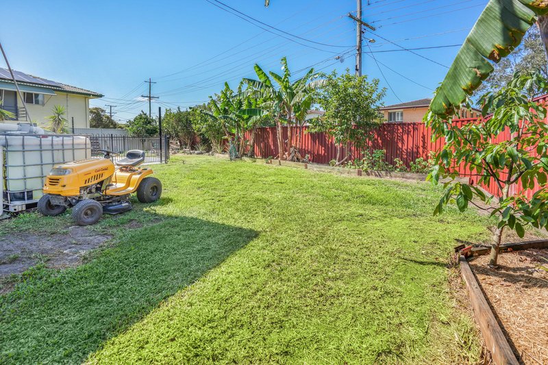 Photo - 2 Tennyson Street, Strathpine QLD 4500 - Image 13