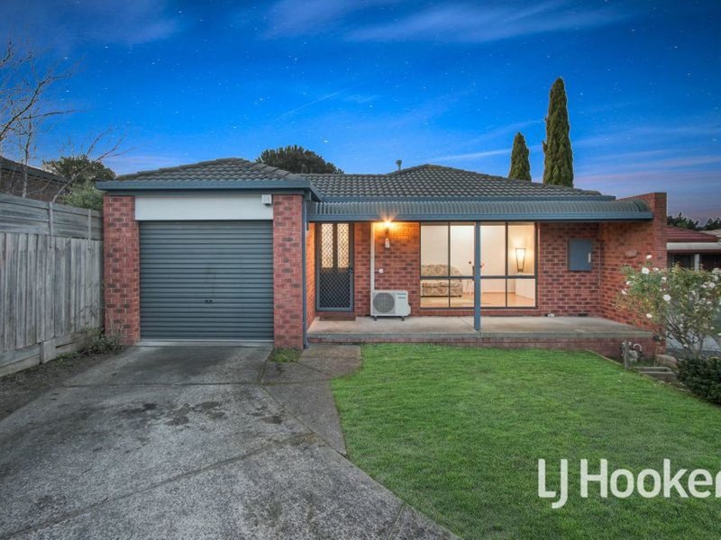 2 The Mews, Hampton Park VIC 3976