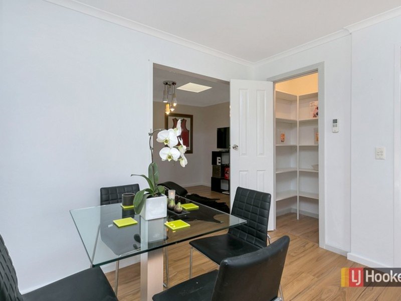 Photo - 2 Thermopylae Crescent, Hallett Cove SA 5158 - Image 7