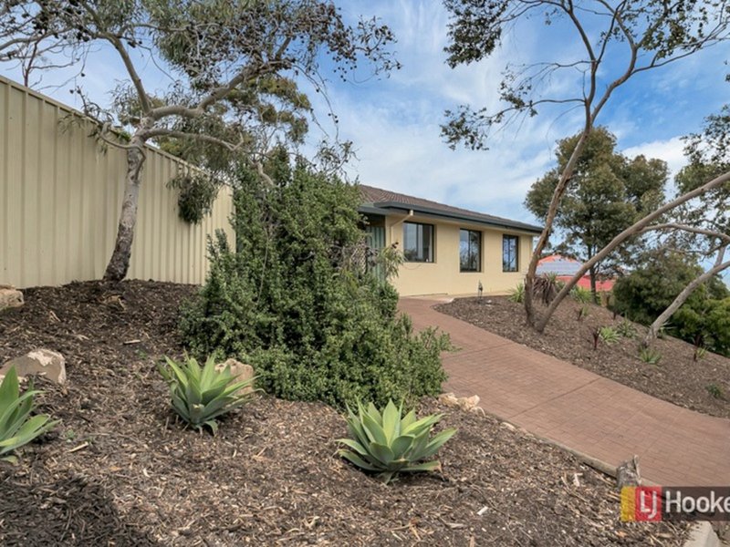 Photo - 2 Thermopylae Crescent, Hallett Cove SA 5158 - Image 19