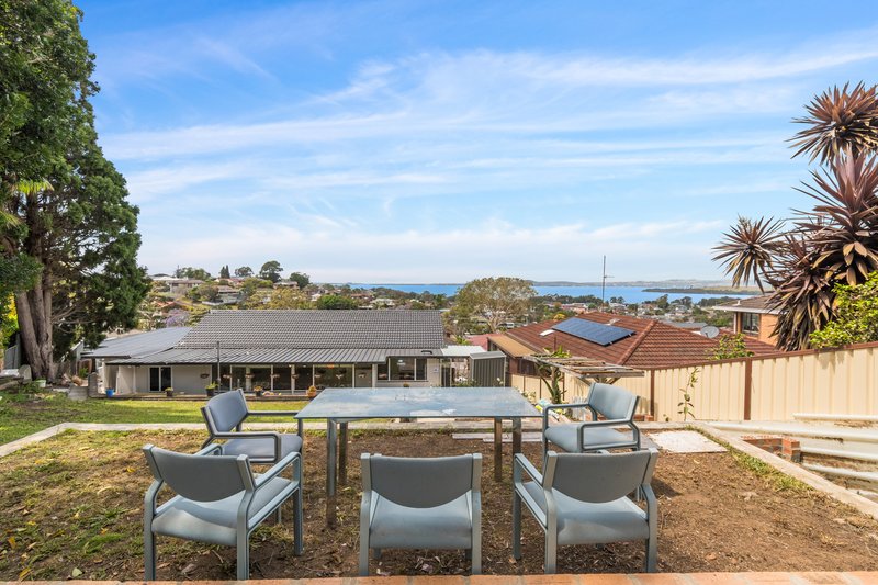 Photo - 2 Thirroul Road, Kanahooka NSW 2530 - Image 11