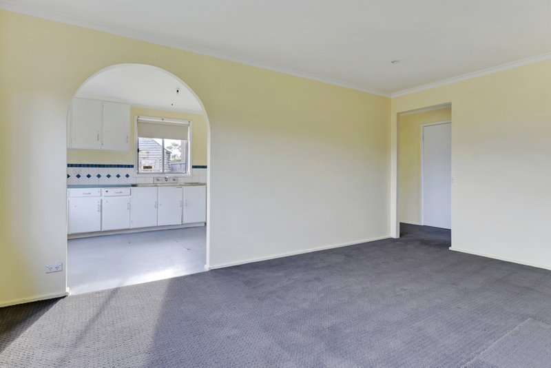 Photo - 2 Thistle Street, Gagebrook TAS 7030 - Image 3