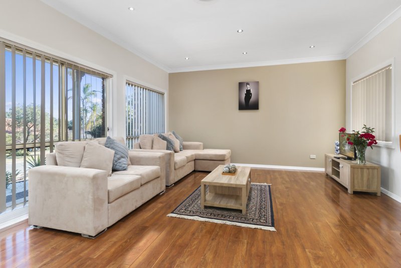 2 Thoar Place, Claremont Meadows NSW 2747