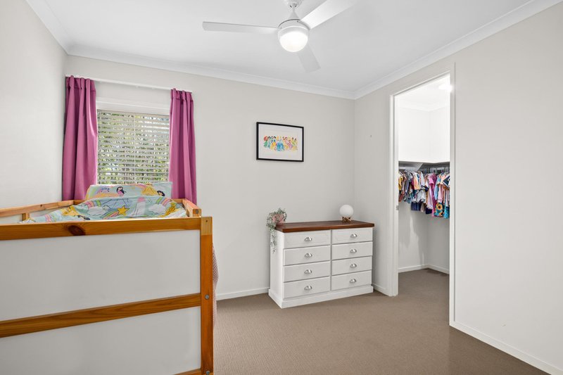 Photo - 2 Thomas Court, Augustine Heights QLD 4300 - Image 17
