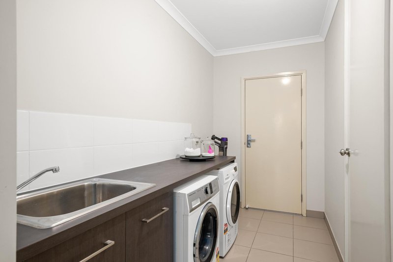 Photo - 2 Thomas Court, Augustine Heights QLD 4300 - Image 21