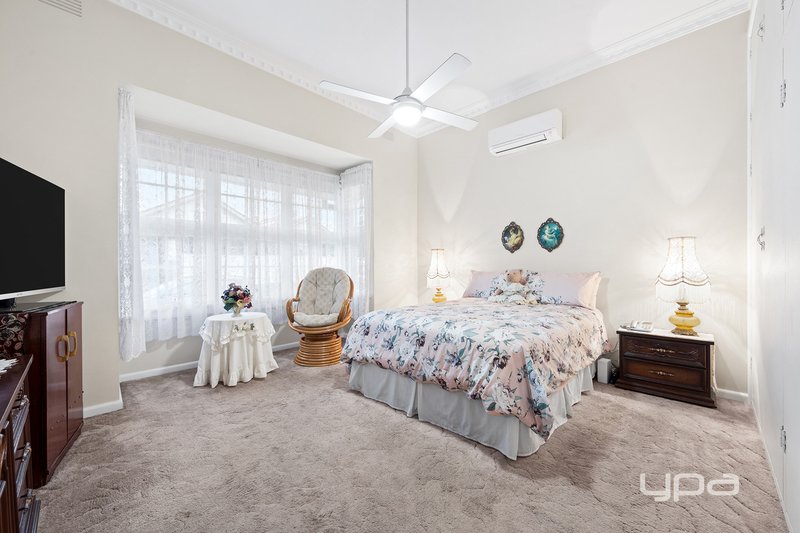 Photo - 2 Thomas Street, Moonee Ponds VIC 3039 - Image 11