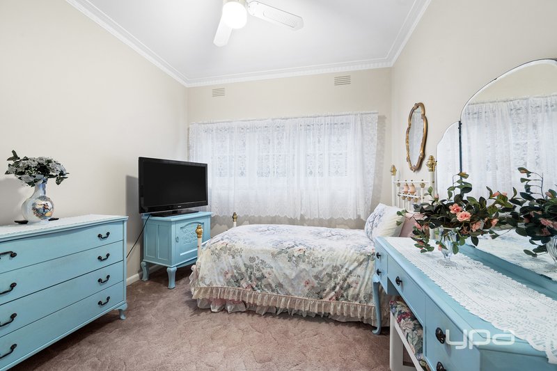 Photo - 2 Thomas Street, Moonee Ponds VIC 3039 - Image 13