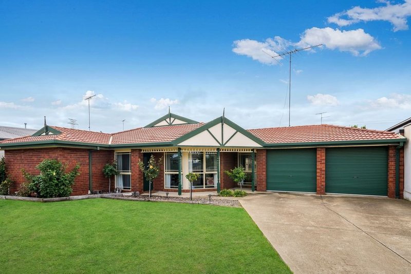 2 Thornton Close, Lovely Banks VIC 3213