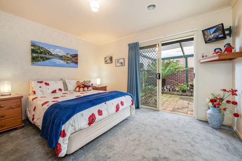 Photo - 2 Thornton Close, Lovely Banks VIC 3213 - Image 6