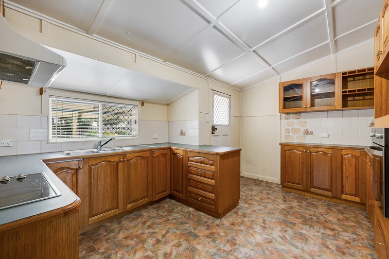 Photo - 2 Tighe Street, Newtown QLD 4350 - Image 3