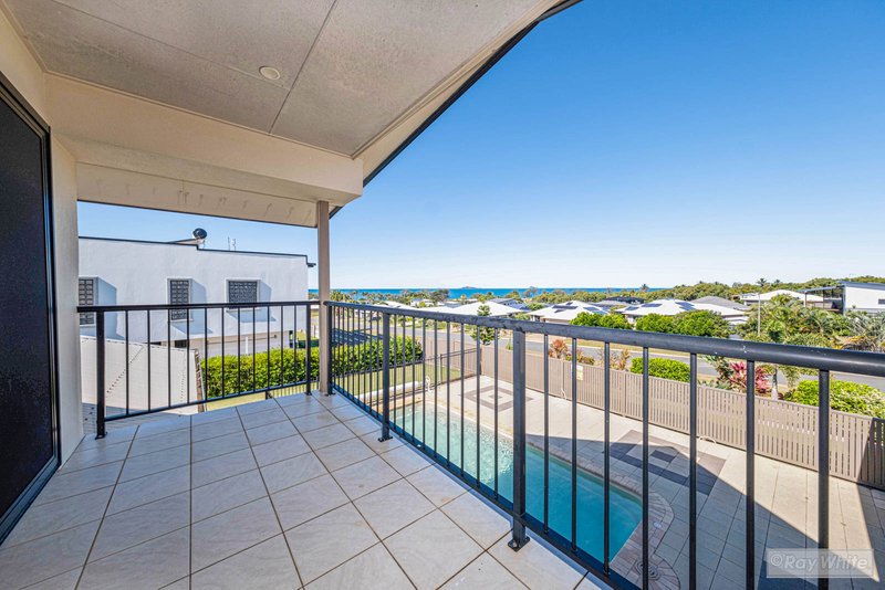 Photo - 2 Timaru Place, Emu Park QLD 4710 - Image 5